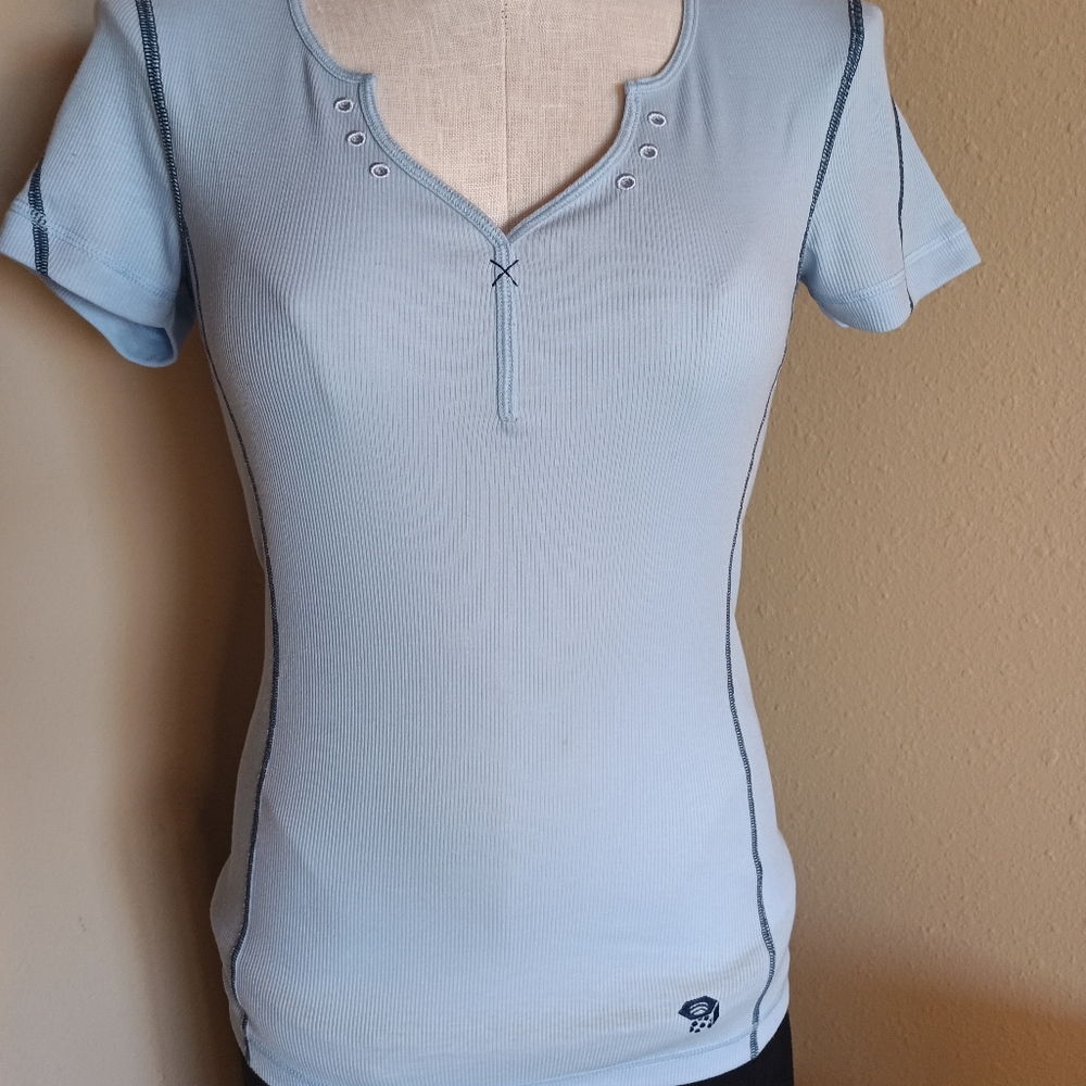 Mountain Hard Wear Shirt sz Medium